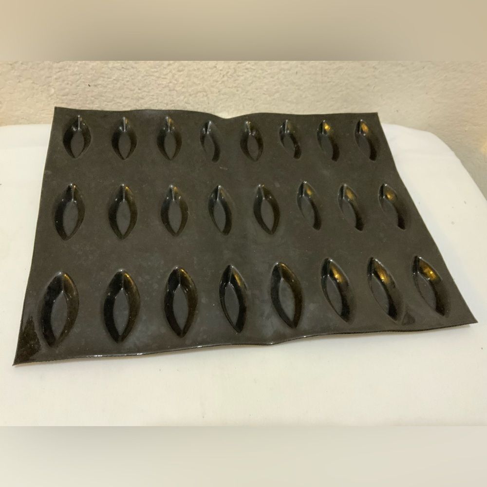 Demarle Flexipan baking mold - Made in France. 2982